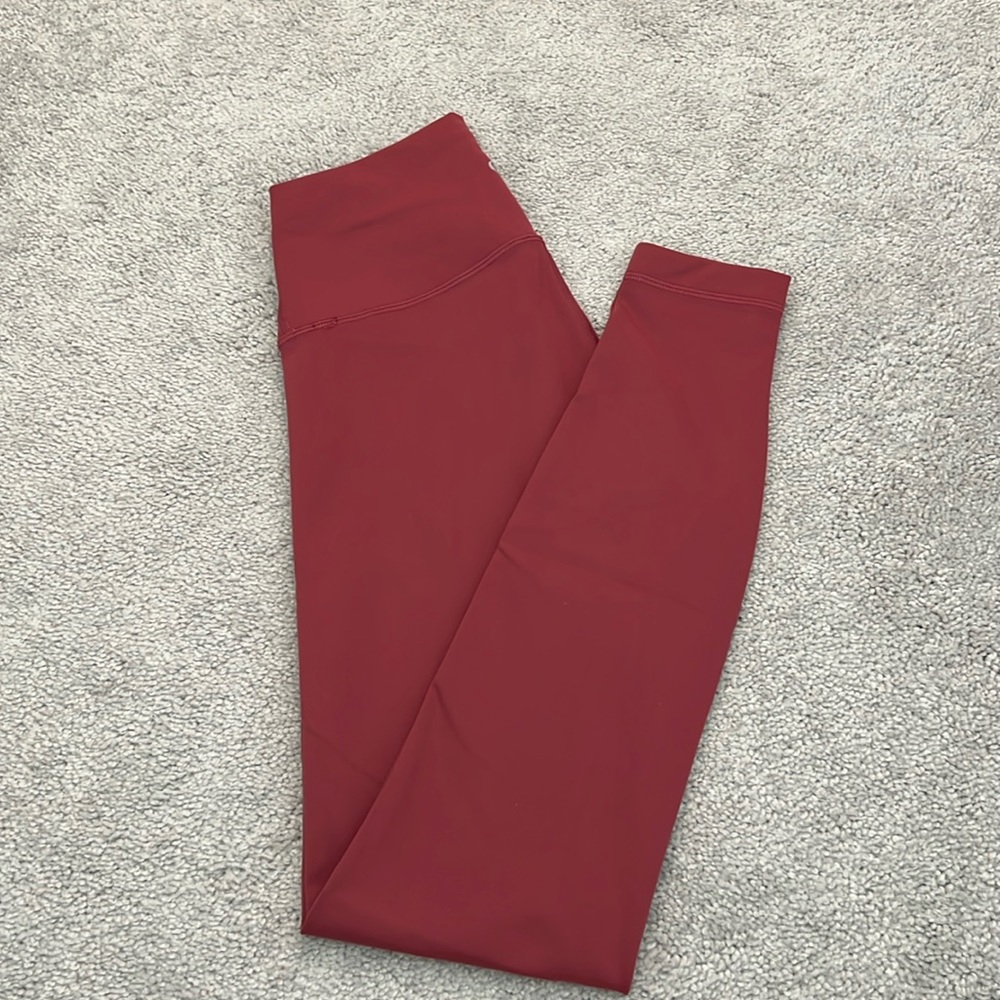 Lululemon Wunder Train Tight 28” - Size 6 Red Merlot